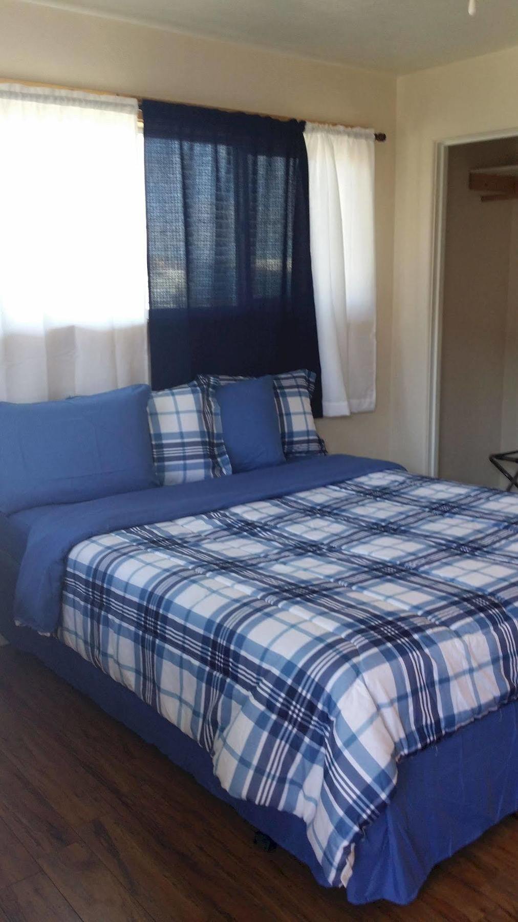Terrace Motel Кус-Бей Екстер'єр фото